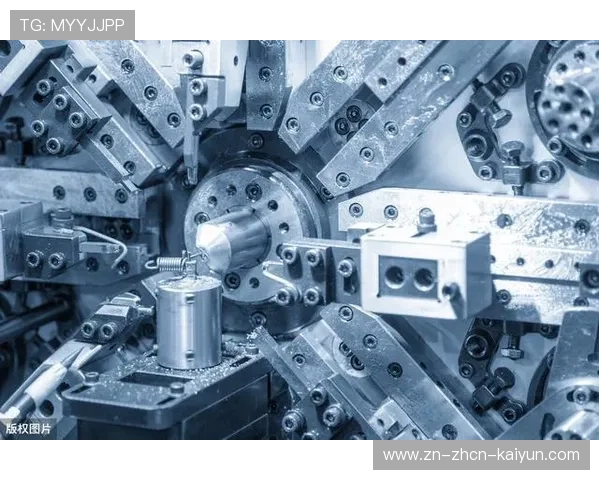 柔性生产技术与传播结合，推动个性化定制。